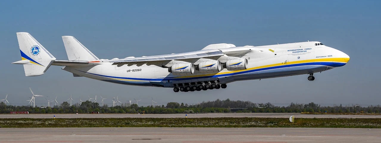 antonov-124-resimage_v-variantBig24x9_w-1280.jpg